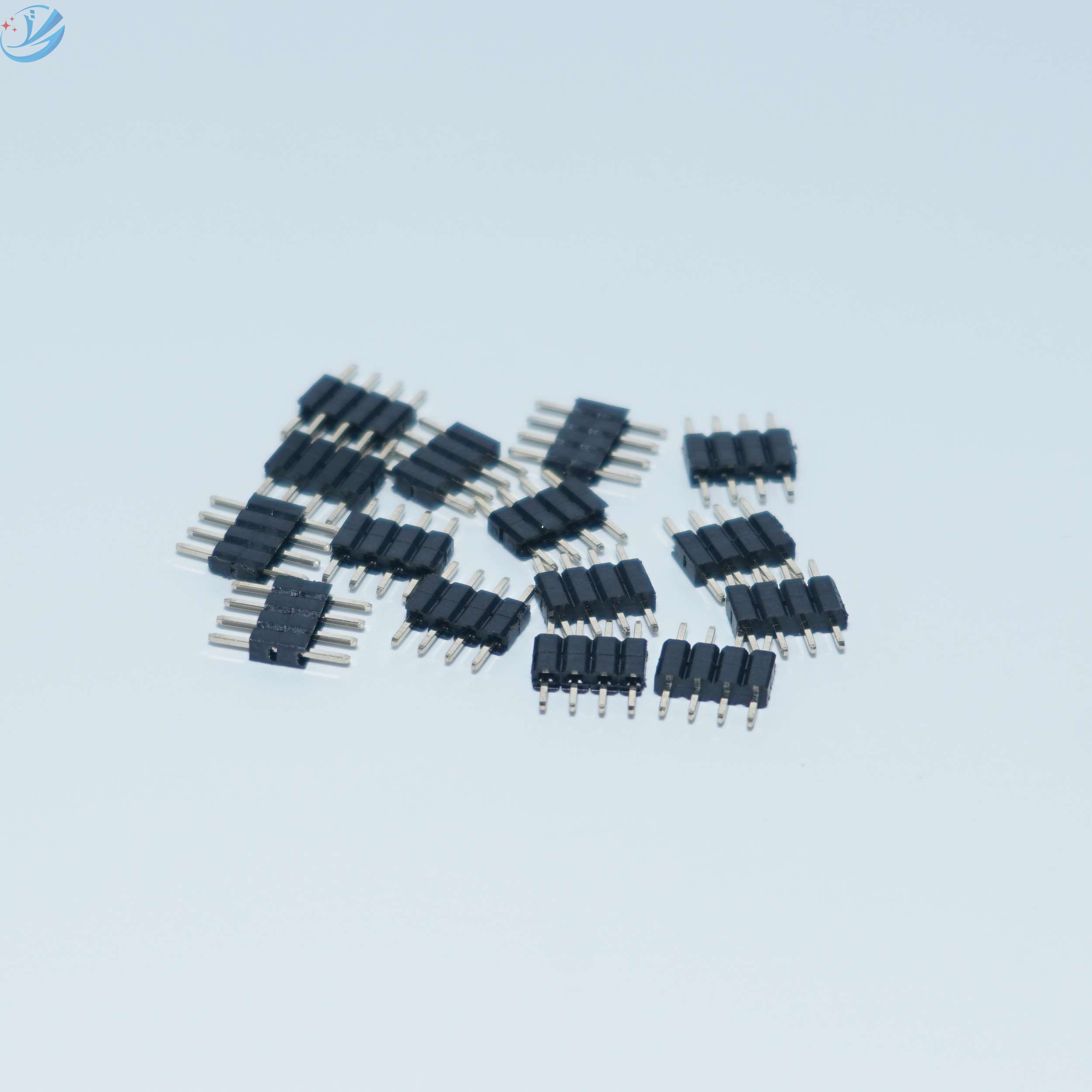 2.0 steek 4-pins enkele rij mannelijke header DIP recht
